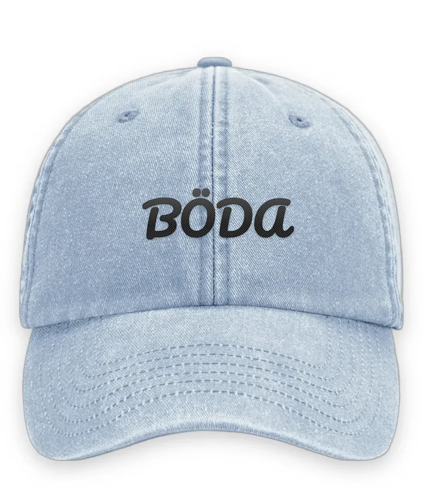 Broderad keps med texten BÖDA, Vintage dad cap i ljusblå