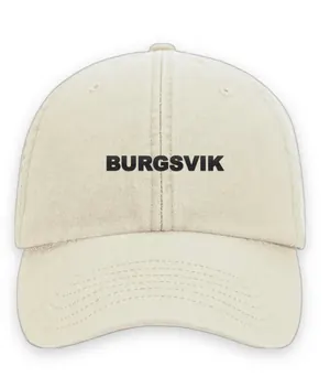 Broderad keps med texten BURGSVIK, Vintage dad cap i sand