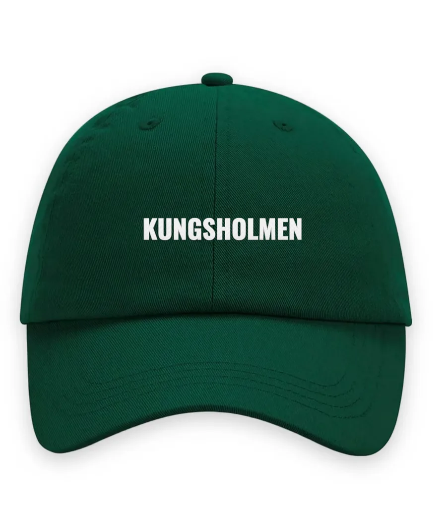 Broderad keps med texten KUNGSHOLMEN, Dad cap i flaskgrön