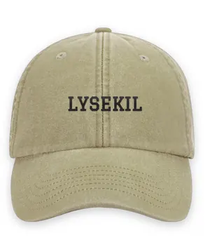 Broderad keps med texten LYSEKIL, Vintage dad cap i sten