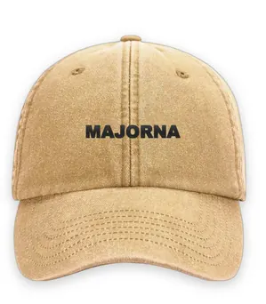 Broderad keps med texten MAJORNA, Vintage dad cap i senap